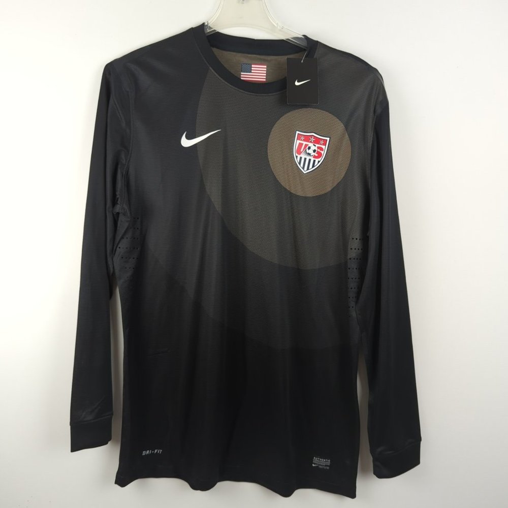Nike US Soccer National Team Black long sleeve goalkeepers jersey - XL - NWT